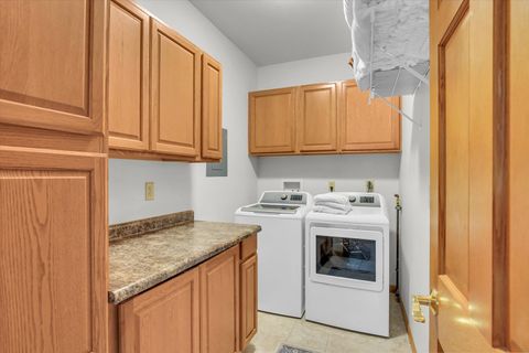 Tiny photo for 502 S Jeffery Drive, Mahomet, IL 61853 (MLS # 12612431)