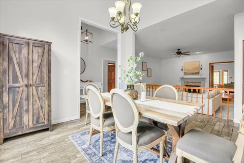 Tiny photo for 502 S Jeffery Drive, Mahomet, IL 61853 (MLS # 12612431)