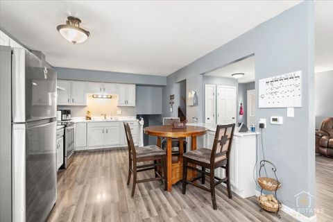 Tiny photo for 48W201 Keslinger Road, Maple Park, IL 60151 (MLS # 12471561)