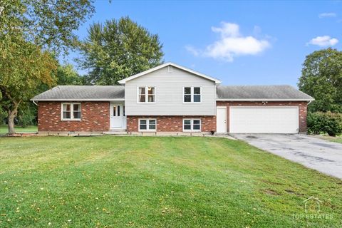 Tiny photo for 48W201 Keslinger Road, Maple Park, IL 60151 (MLS # 12471561)