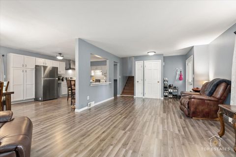 Tiny photo for 48W201 Keslinger Road, Maple Park, IL 60151 (MLS # 12471561)