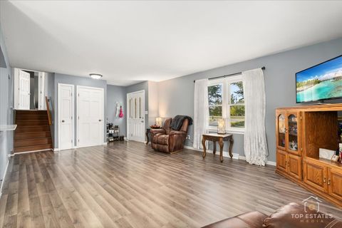 Tiny photo for 48W201 Keslinger Road, Maple Park, IL 60151 (MLS # 12471561)
