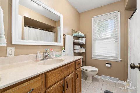 Tiny photo for 48W201 Keslinger Road, Maple Park, IL 60151 (MLS # 12471561)