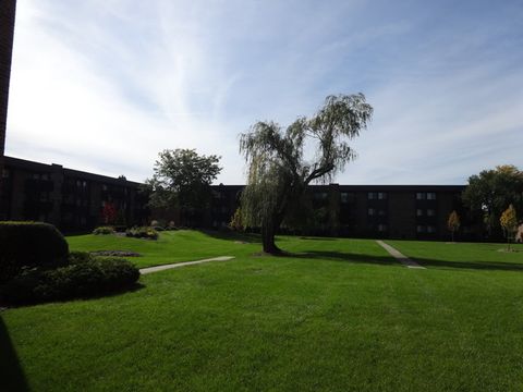 Tiny photo for 1504 WOODBRIDGE Road #3F, Joliet, IL 60436 (MLS # 12625277)