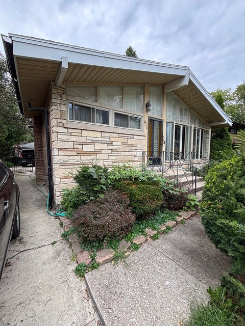 Tiny photo for 8354 S Kimbark Avenue, Chicago, IL 60619 (MLS # 12759217)