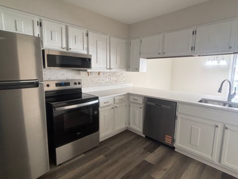 Tiny photo for 711 E 194th Street #711-A, Glenwood, IL 60425 (MLS # 12511849)