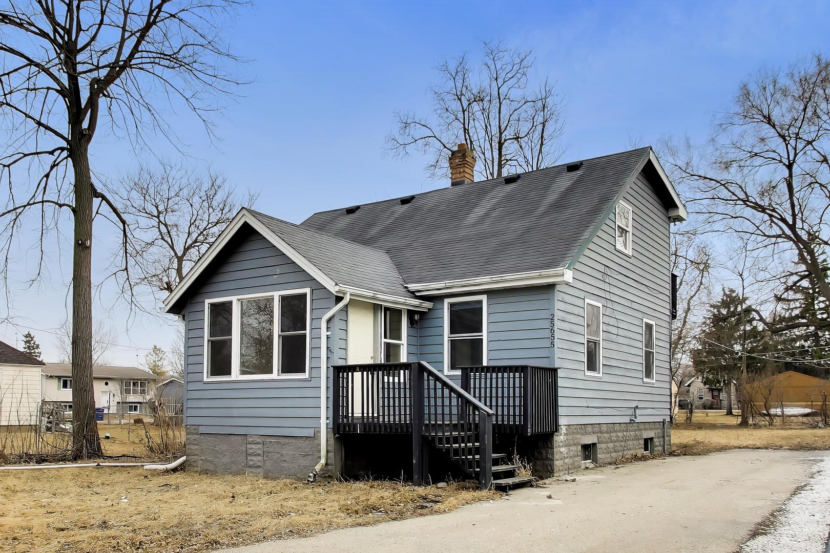 25655 W Arcade Drive