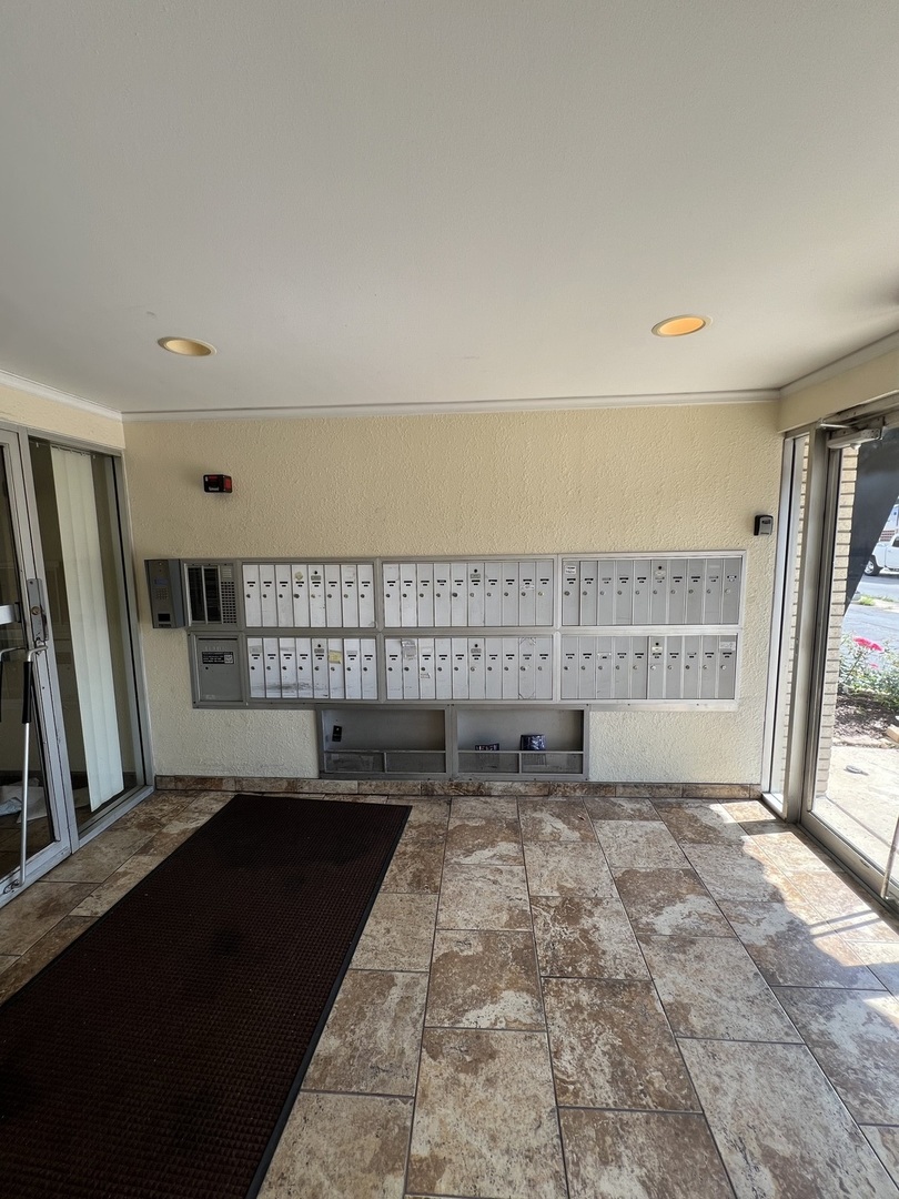 1227 S Harlem Avenue 210