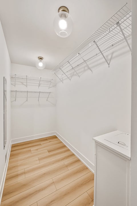 Tiny photo for 5615 S Elm Street, Hinsdale, IL 60521 (MLS # 12761730)