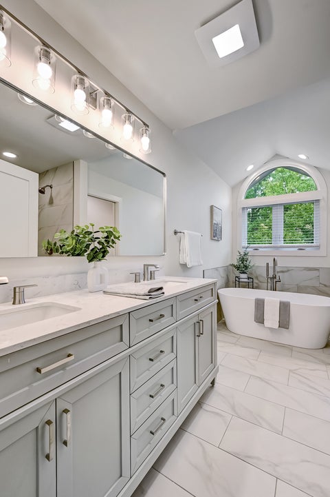 Tiny photo for 5615 S Elm Street, Hinsdale, IL 60521 (MLS # 12761730)