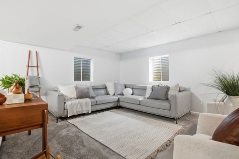 Tiny photo for 34460 N Eastings Way, Gurnee, IL 60031 (MLS # 12620586)