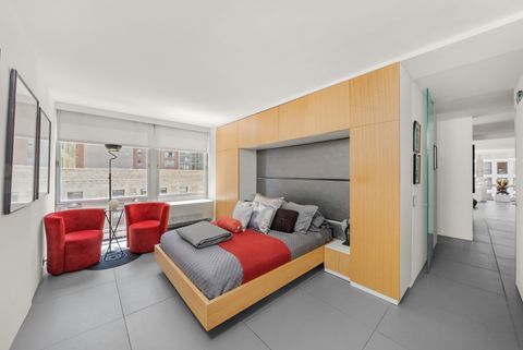 Tiny photo for 860 N LAKE SHORE Drive #8L, Chicago, IL 60611 (MLS # 12575077)