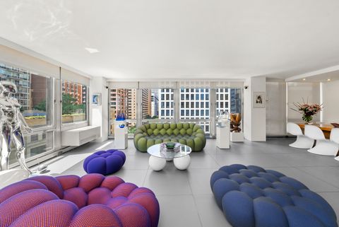 Tiny photo for 860 N LAKE SHORE Drive #8L, Chicago, IL 60611 (MLS # 12575077)