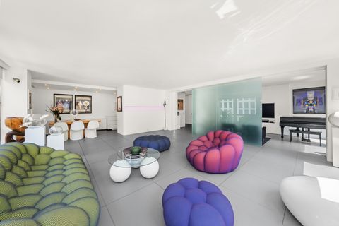 Tiny photo for 860 N LAKE SHORE Drive #8L, Chicago, IL 60611 (MLS # 12575077)