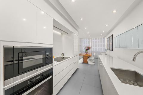 Tiny photo for 860 N LAKE SHORE Drive #8L, Chicago, IL 60611 (MLS # 12575077)