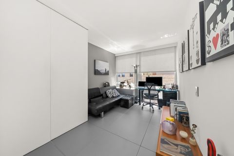 Tiny photo for 860 N LAKE SHORE Drive #8L, Chicago, IL 60611 (MLS # 12575077)