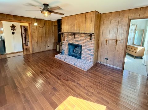 Tiny photo for 803 E Streamwood Boulevard, Streamwood, IL 60107 (MLS # 12495926)