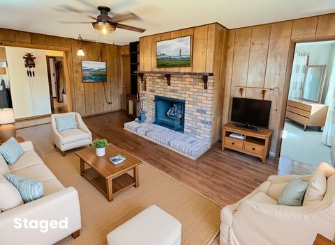 Tiny photo for 803 E Streamwood Boulevard, Streamwood, IL 60107 (MLS # 12495926)