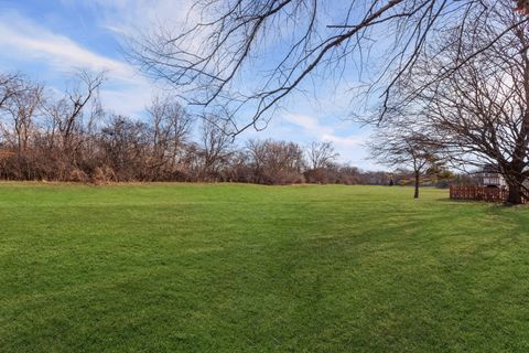 Tiny photo for 840 Mobile Court, Naperville, IL 60540 (MLS # 12588019)