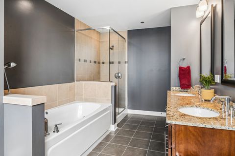 Tiny photo for 505 N MCCLURG Court #3905, Chicago, IL 60611 (MLS # 12627880)