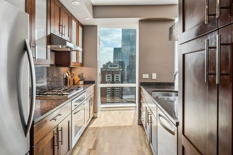 Tiny photo for 505 N MCCLURG Court #3905, Chicago, IL 60611 (MLS # 12627880)