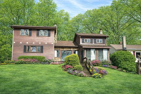 Tiny photo for 67833 Lake Trail Road, Lakeville, IN 46536 (MLS # 12609020)