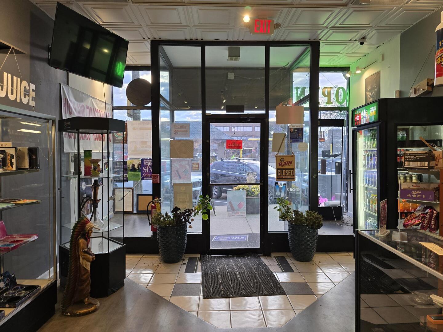 1621 Saint Johns Avenue