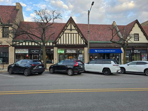 1621 Saint Johns Avenue Highland Park IL 60035