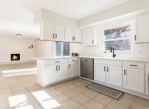 Tiny photo for 139 Monna Street, Sugar Grove, IL 60554 (MLS # 12517642)