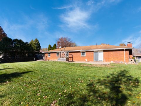 Tiny photo for 139 Monna Street, Sugar Grove, IL 60554 (MLS # 12517642)