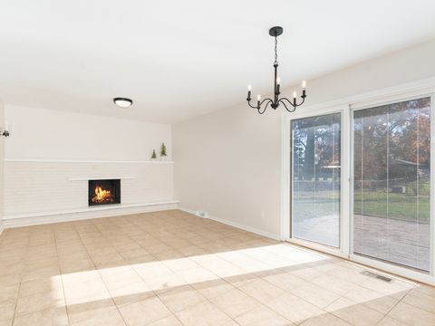 Tiny photo for 139 Monna Street, Sugar Grove, IL 60554 (MLS # 12517642)