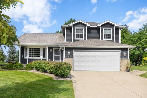Tiny photo for 1617 TIMBERLINE Drive, Joliet, IL 60431 (MLS # 12459383)