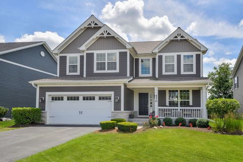 570 Amy Lane Wheaton IL 60187