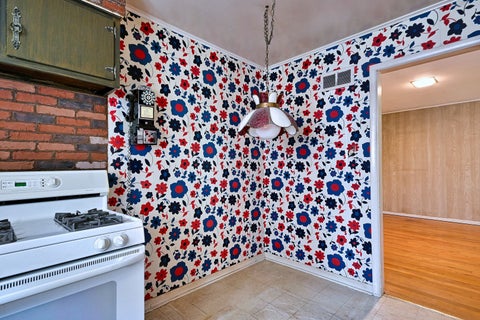 Tiny photo for 1705 S Ashland Avenue, Park Ridge, IL 60068 (MLS # 12731121)