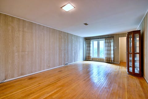Tiny photo for 1705 S Ashland Avenue, Park Ridge, IL 60068 (MLS # 12731121)