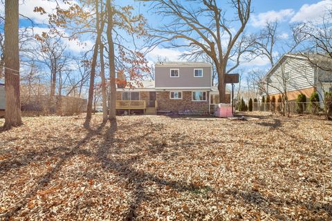 Tiny photo for 104 E Louis Avenue, Lake Forest, IL 60045 (MLS # 12599601)