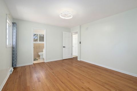 Tiny photo for 104 E Louis Avenue, Lake Forest, IL 60045 (MLS # 12599601)