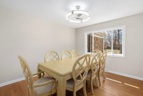 Tiny photo for 104 E Louis Avenue, Lake Forest, IL 60045 (MLS # 12599601)