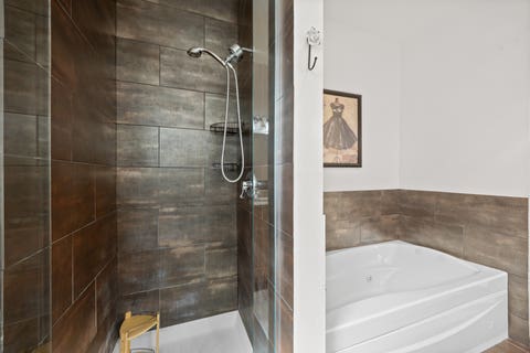 Tiny photo for 4405 S Lake Park Avenue #2, Chicago, IL 60653 (MLS # 12721672)