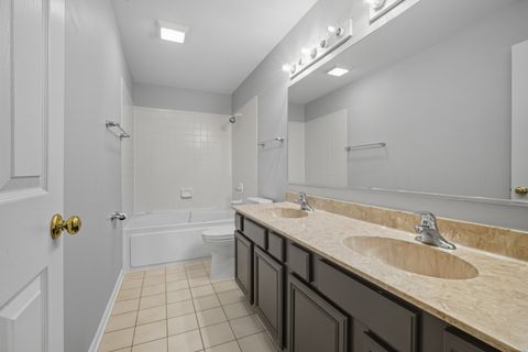 Tiny photo for 746 Old Checker Road, Buffalo Grove, IL 60089 (MLS # 12504482)