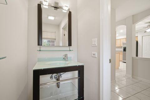 Tiny photo for 746 Old Checker Road, Buffalo Grove, IL 60089 (MLS # 12504482)