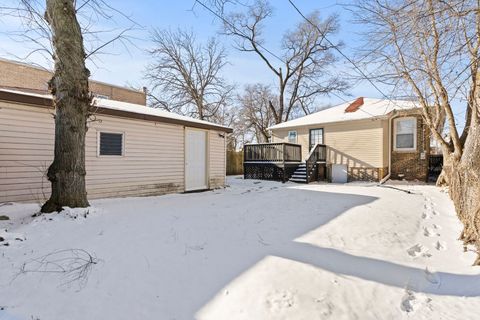 Tiny photo for 8249 S Harper Avenue, Chicago, IL 60619 (MLS # 12550033)