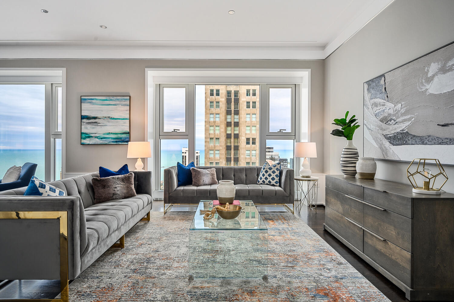 77 E WALTON Street 24A