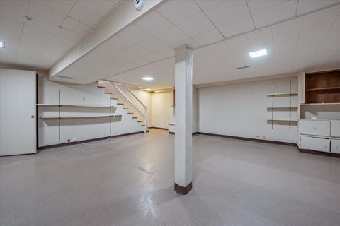 Tiny photo for 710 Strawberry Hill Drive, Glencoe, IL 60022 (MLS # 12476833)