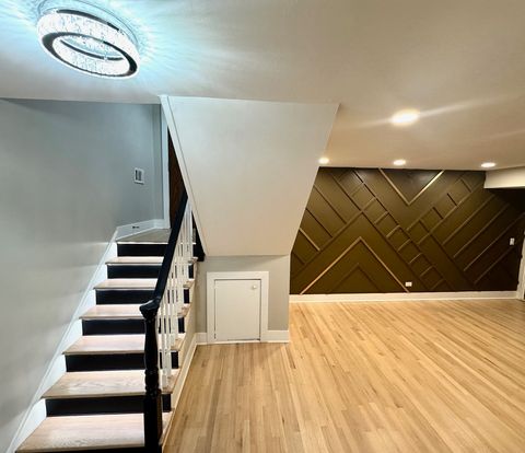 Tiny photo for 40 Portwine Road, Willowbrook, IL 60527 (MLS # 12430804)