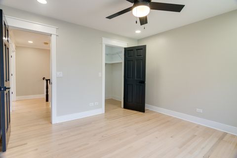 Tiny photo for 40 Portwine Road, Willowbrook, IL 60527 (MLS # 12430804)