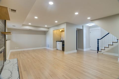 Tiny photo for 40 Portwine Road, Willowbrook, IL 60527 (MLS # 12430804)