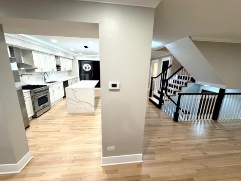 Tiny photo for 40 Portwine Road, Willowbrook, IL 60527 (MLS # 12430804)