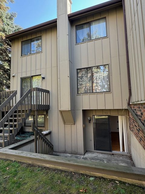 Tiny photo for 40 Portwine Road, Willowbrook, IL 60527 (MLS # 12430804)