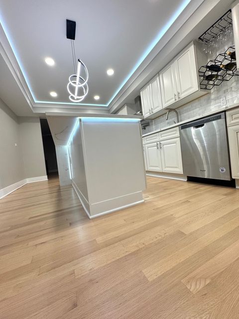 Tiny photo for 40 Portwine Road, Willowbrook, IL 60527 (MLS # 12430804)